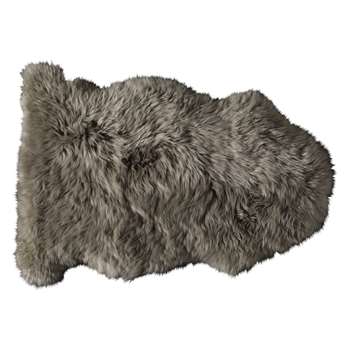 Sheepskin rug in beige (55 x 90cm)